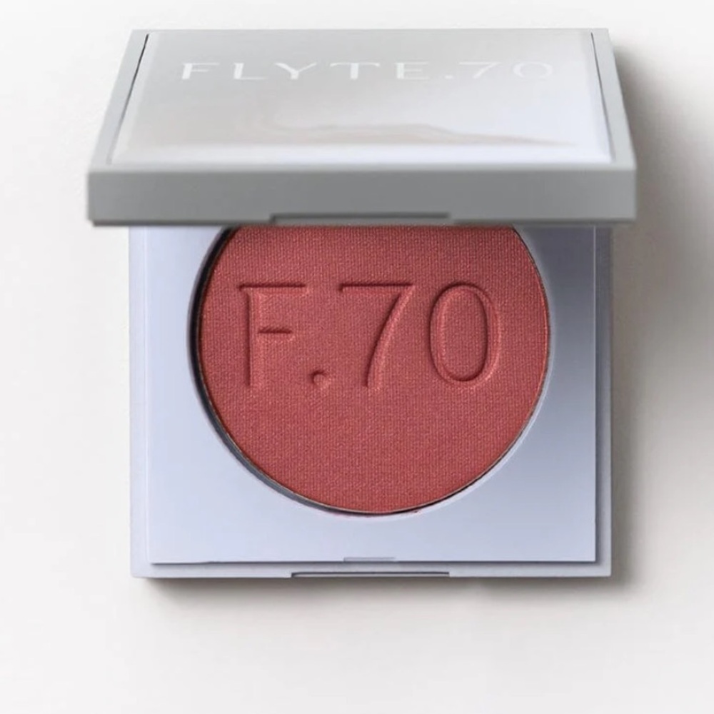 NIB Flyte.70 ColorBack.Pressed Cheek Blush - Linger